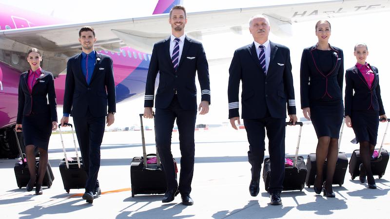 17 noiembrie: Angajări Wizz Air la Academia Vreau să fiu Stewardesă