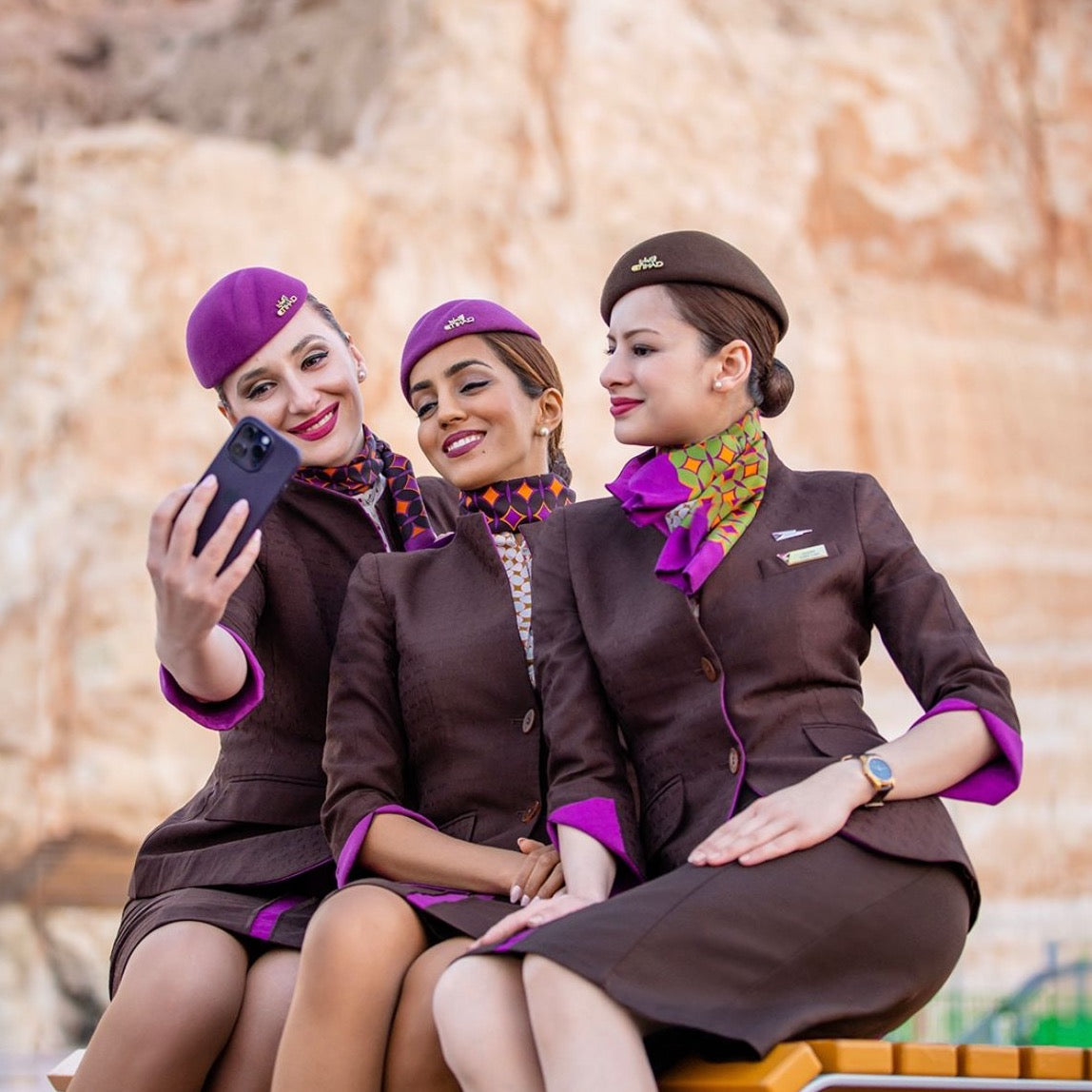 Pachet complet cursuri: Curs engleză pentru aviație + Curs însoțitori de bord